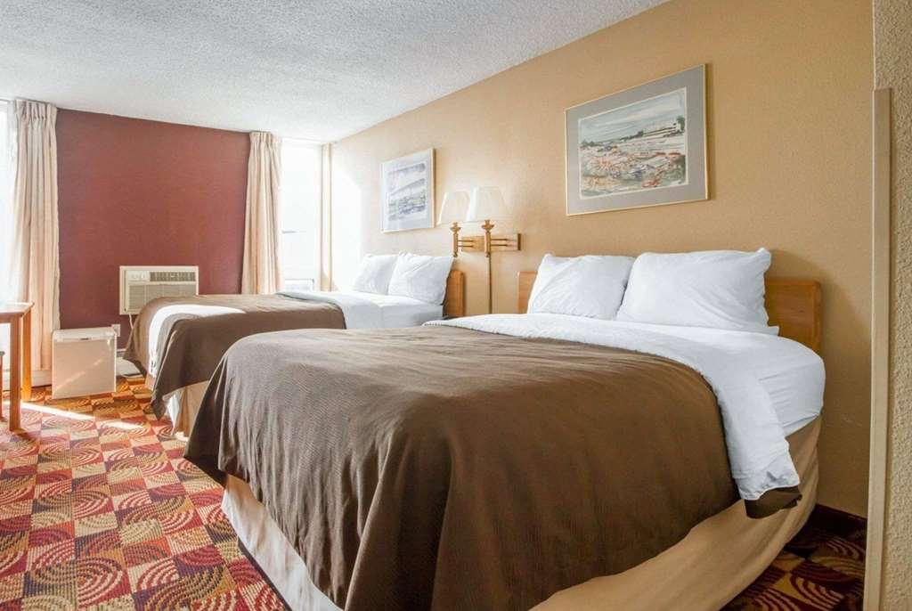 Wingate By Wyndham Sheboygan Hotel Instalações foto