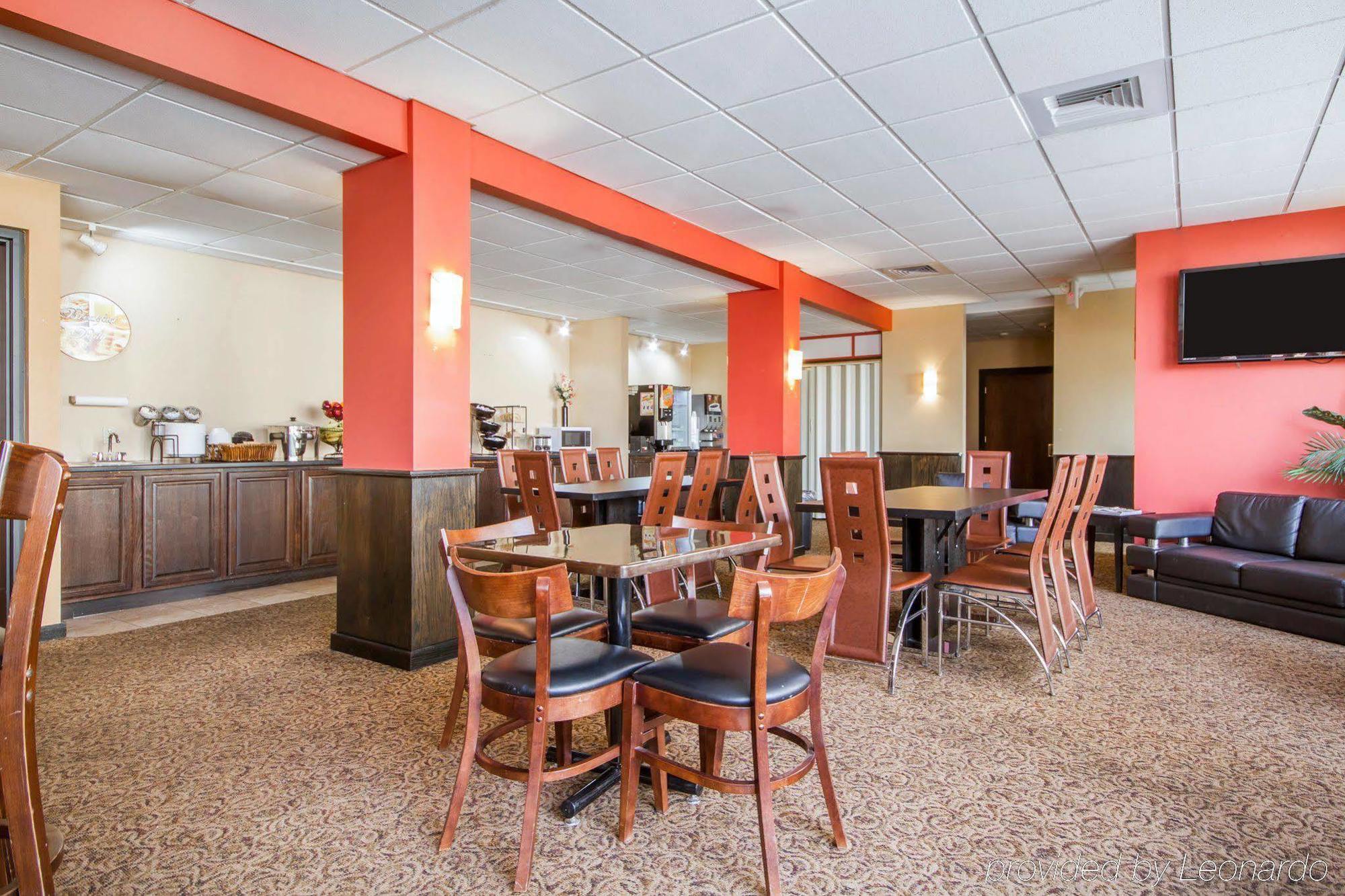 Wingate By Wyndham Sheboygan Hotel Exterior foto